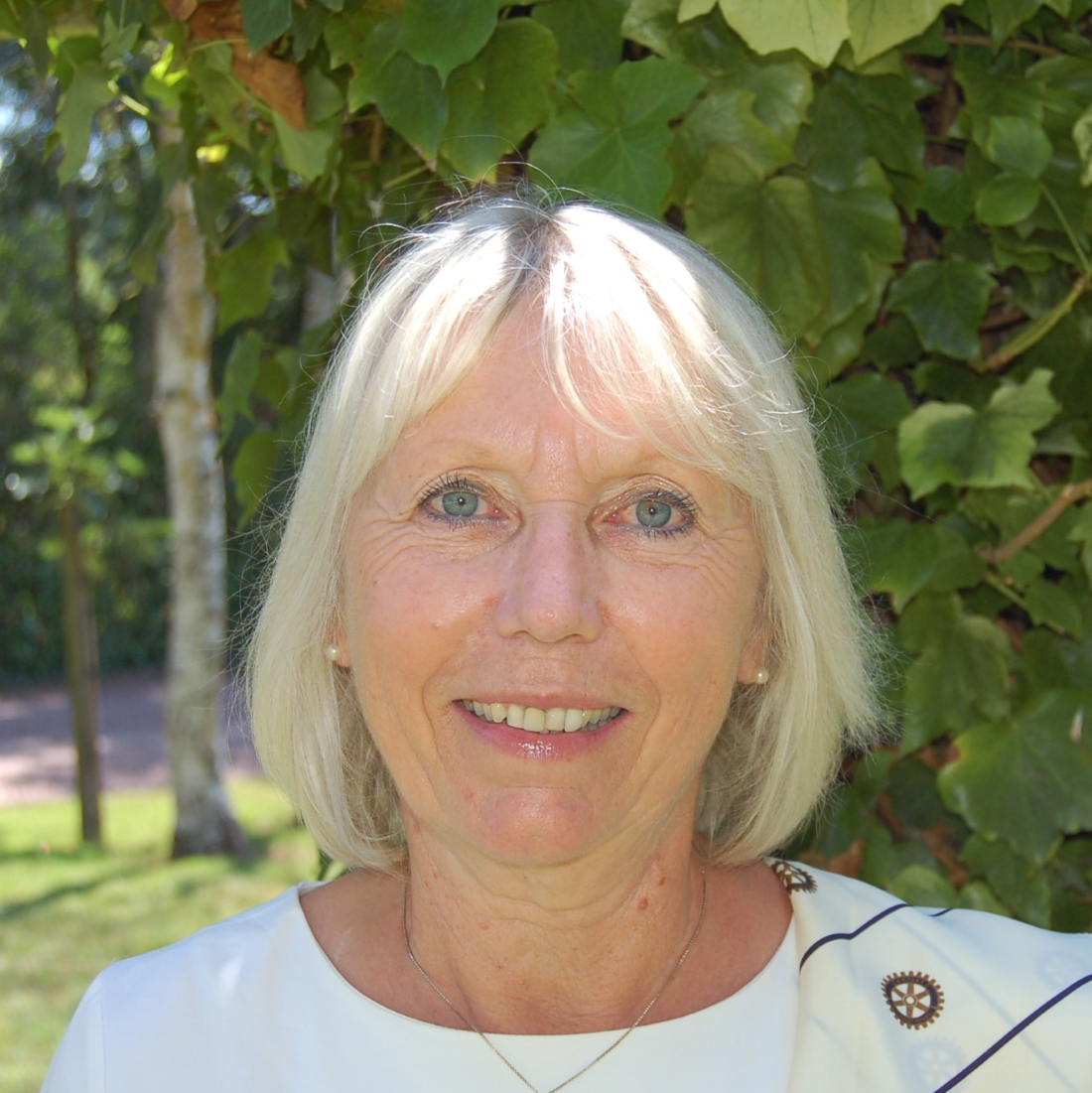 Yolande SECHET